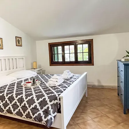 Asplanato - Dol166 By Interhome *